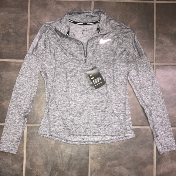 Dry fit Nike pullover - Picture 2 of 5